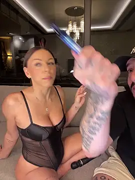 Snapshot of SexOnMyLvL chatting on November 2025 09:05:02 PM SexOnMyLvL online show from November 2025 09:05:02 PM