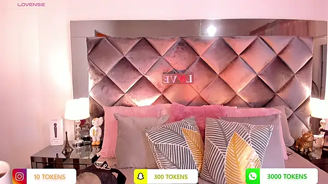 sofhiaa adaams online show from March 2025 11:22:01 PM