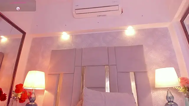 Camilaa Sanchez  online show from February 2025 02:05:02 PM