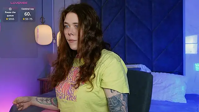 SophiePure online show from February 2026 08:13:02 PM