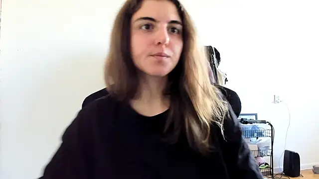 emmamurrr online show from September 2025 06:24:02 AM