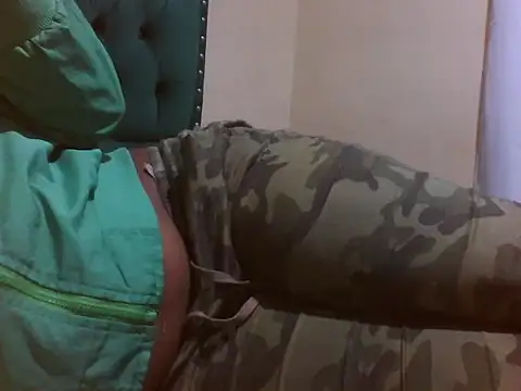 Sexy Riri online show from April 2026 02:20:01 PM