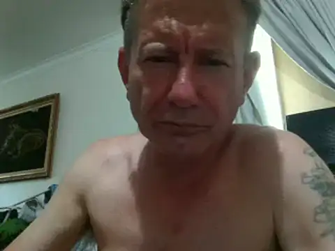 Snapshot of butseriouslykahnt chatting on December 2024 07:33:02 AM butseriouslykahnt online show from December 2024 07:33:02 AM