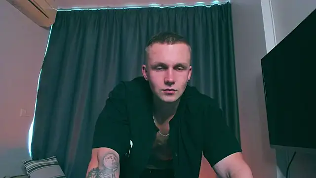 Samuel Andrew online show from February 2025 05:42:01 AM