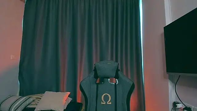 Samuel Andrew online show from March 2025 05:08:01 AM