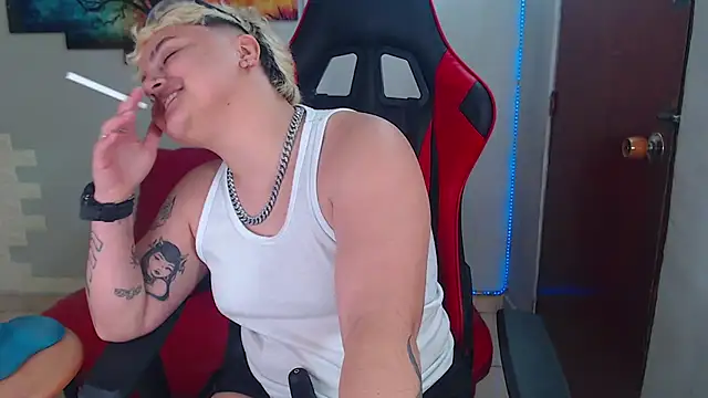 isabeautyx19 online show from January 2025 10:27:01 PM