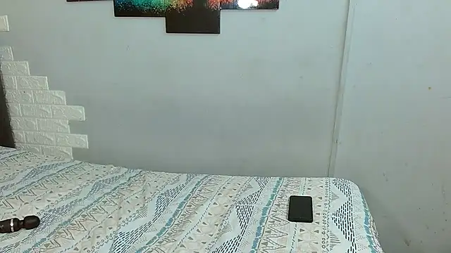 isabeautyx19 online show from October 2025 02:09:01 AM