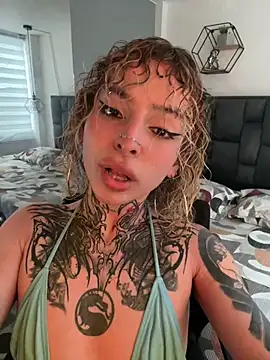 Snapshot of Bonnie_vega chatting on July 2026 09:03:01 PM Bonnie vega online show from July 2026 09:03:01 PM