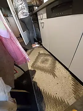 mia69x online show from October 2025 04:59:01 PM