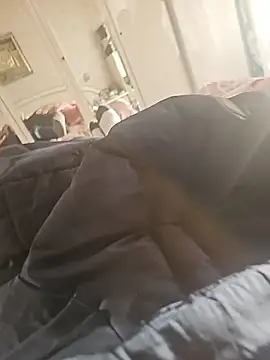 mia69x online show from November 2025 03:02:01 PM