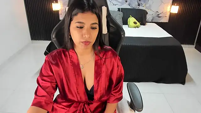 Snapshot of Ivy_16 chatting on March 2025 03:27:01 PM Ivy 16 online show from March 2025 03:27:01 PM