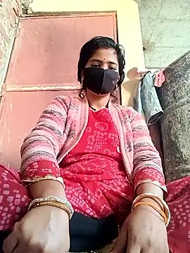 Snapshot of Mamta_Chaterjee chatting on January 2026 01:52:01 AM Mamta Chaterjee online show from January 2026 01:52:01 AM