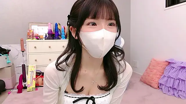 -minami- online show from February 2026 12:04:02 PM