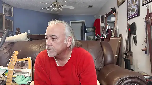 PincheDave4u online show from January 2025 08:26:02 PM