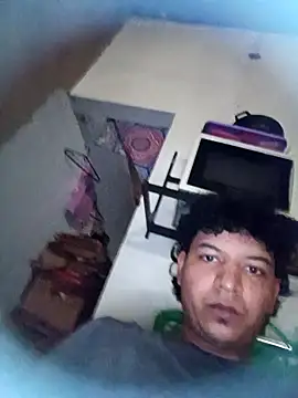 yoryisexi online show from December 2025 03:43:01 PM