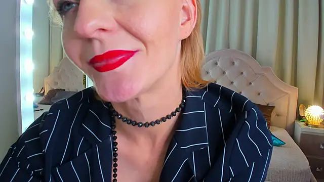 SquirtyAlisa online show from February 2025 05:18:02 PM