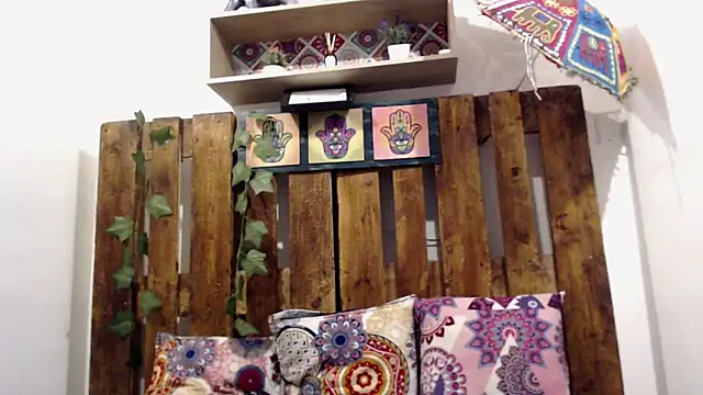 SARA VAL3NTINA  online show from September 2025 11:16:02 PM