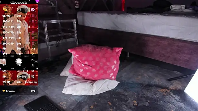 Brat  online show from December 2024 06:40:01 PM