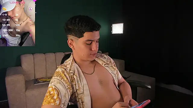 Brat  online show from March 2025 12:00:01 PM