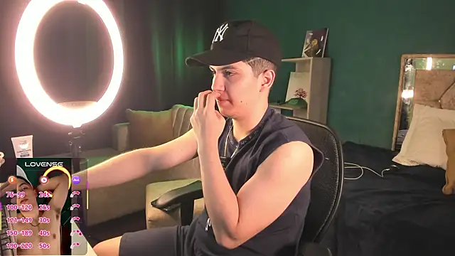 Brat  online show from September 2025 04:19:02 PM