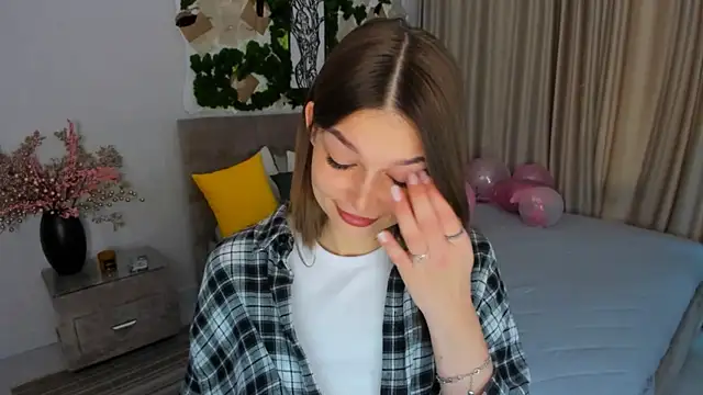 ContinentOfTranquility online show from February 2025 09:27:01 AM