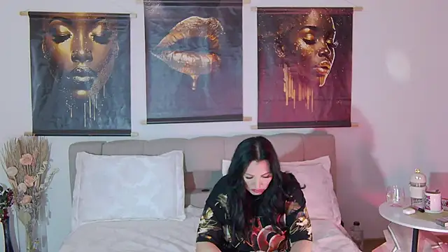 ReiyaRey online show from February 2026 10:17:01 PM