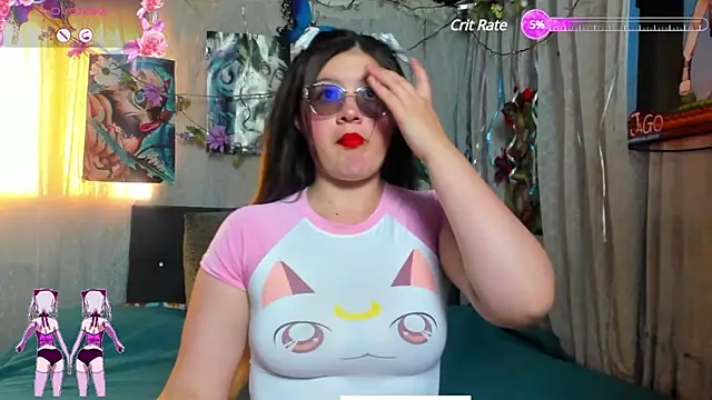 Snapshot of NinaGauther chatting on January 2025 05:48:01 PM NinaGauther online show from January 2025 05:48:01 PM