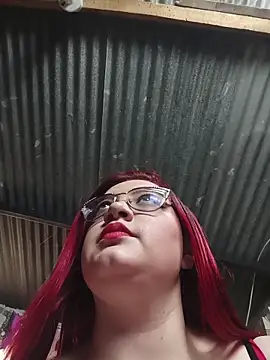 Snapshot of NinaGauther chatting on October 2025 04:48:02 PM NinaGauther online show from October 2025 04:48:02 PM