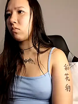 Japabaixinha online show from January 2025 01:48:01 AM