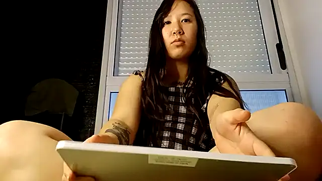 Japabaixinha online show from September 2025 11:00:02 AM