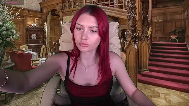 Snapshot of MilaSecrett chatting on February 2025 02:26:01 PM MilaSecrett online show from February 2025 02:26:01 PM