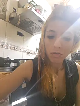 Snapshot of gala2 chatting on April 2026 07:12:02 PM gala2 online show from April 2026 07:12:02 PM