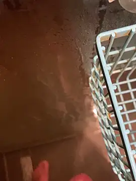 LivingLegend1978 online show from September 2025 07:03:01 PM