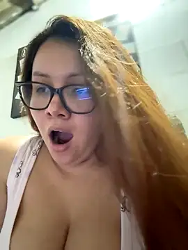 solecito 22 online show from October 2025 04:45:02 AM