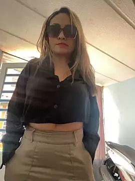 Afroditecash online show from January 2025 06:46:01 PM