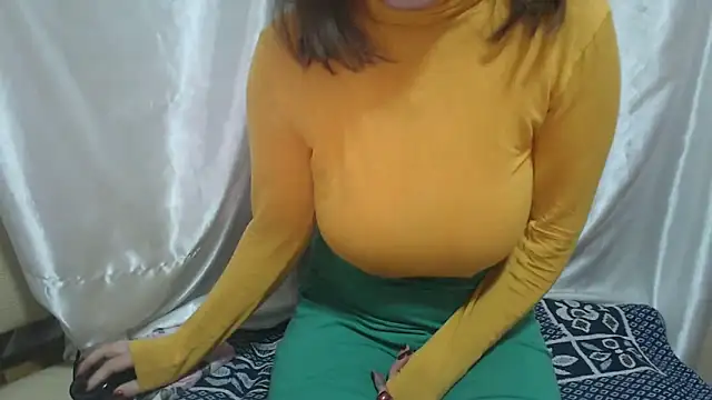 Burberrry  online show from March 2026 03:55:01 AM