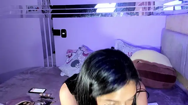 celesttemoon online show from April 2026 02:01:01 PM
