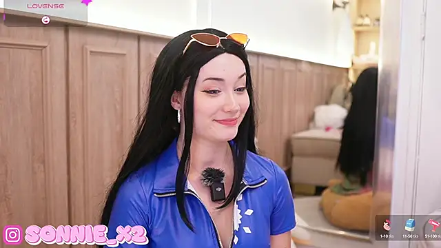 Snapshot of Sonnie_ chatting on January 2025 02:53:02 PM Sonnie online show from January 2025 02:53:02 PM