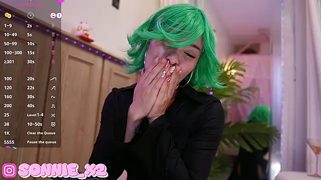 Snapshot of Sonnie_ chatting on February 2025 11:31:02 AM Sonnie online show from February 2025 11:31:02 AM