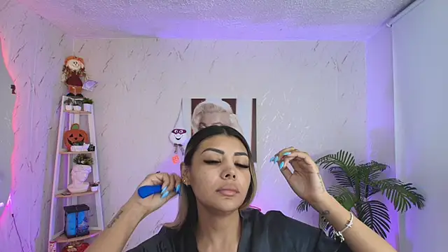 SALOOMEE   online show from March 2026 10:37:01 AM