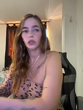 Snapshot of Alessandra_Schmoll chatting on May 2026 03:30:01 PM Alessandra Schmoll online show from May 2026 03:30:01 PM