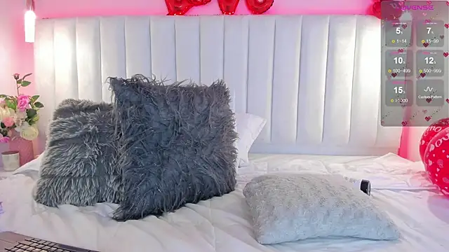 ivy collins online show from February 2025 02:31:01 AM