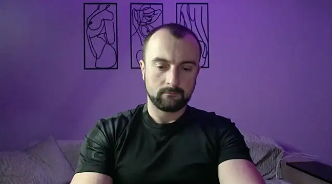 brindlefly6969 online show from December 2024 11:54:02 AM