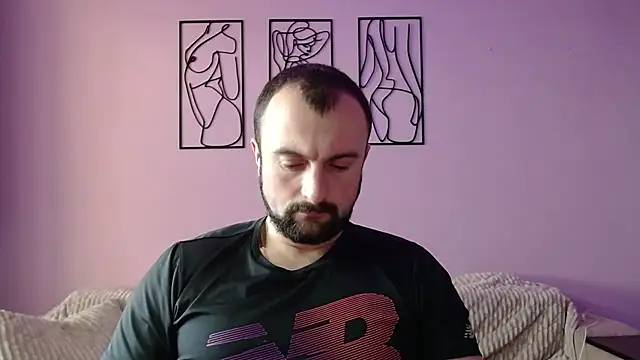 brindlefly6969 online show from December 2024 11:34:02 AM