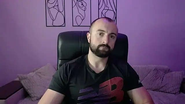 brindlefly6969 online show from October 2025 11:19:01 AM