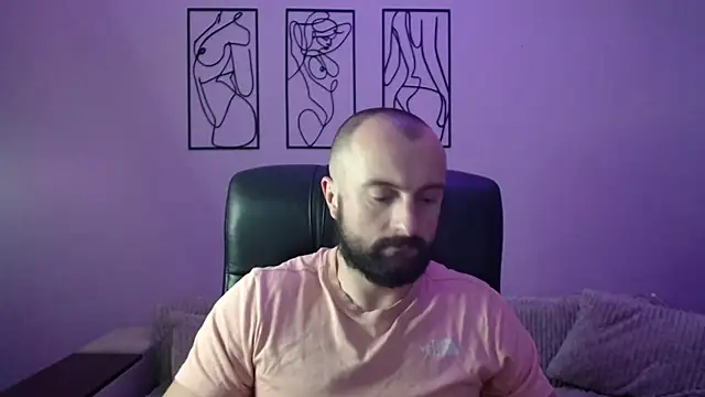 brindlefly6969 online show from October 2025 11:50:01 AM