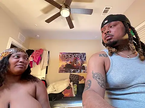 4EVAGLACIERS online show from February 2026 06:10:02 AM