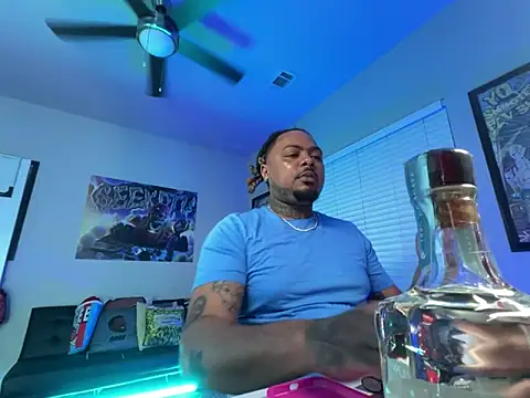 4EVAGLACIERS online show from March 2026 03:22:02 AM