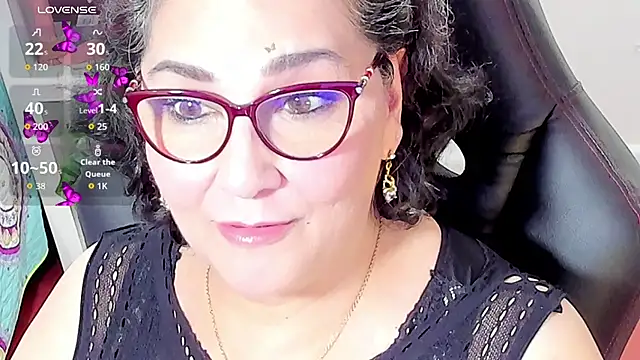 cataleya mom online show from October 2025 04:13:01 AM