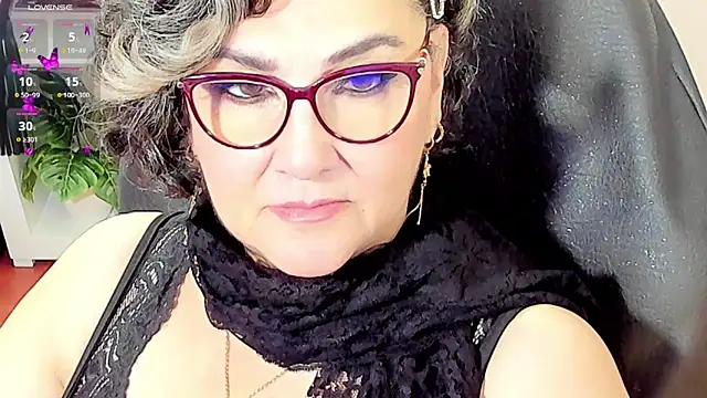 cataleya mom online show from February 2026 05:04:01 AM